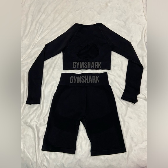 Gymshark set - Picture 4 of 9